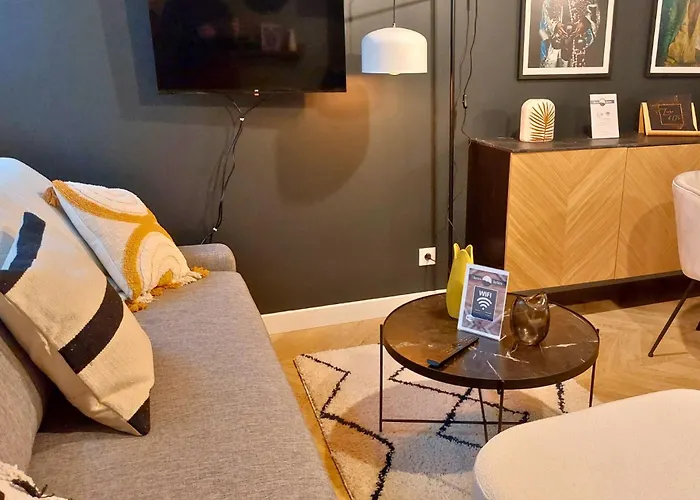 L'aurore Berbere, Hypercentre De Rouen, Au Calme Ρουέν